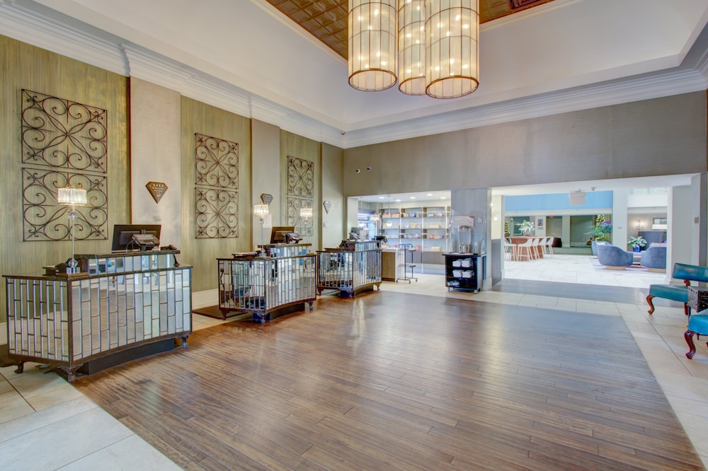 Crowne Plaza Charleston Airport Conv Ctr by IHG - photo 88