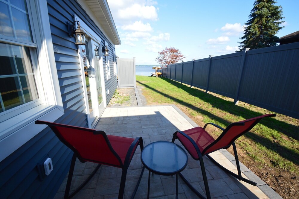 Waters Edge B&B Resort - photo 18