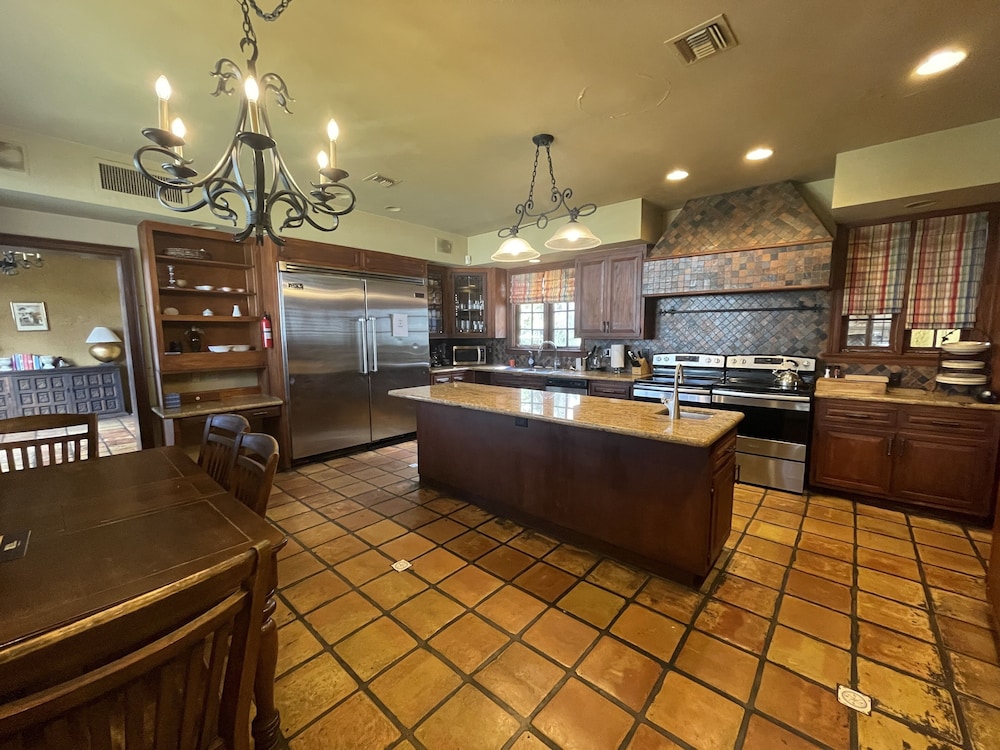 Young Mansion - photo 72