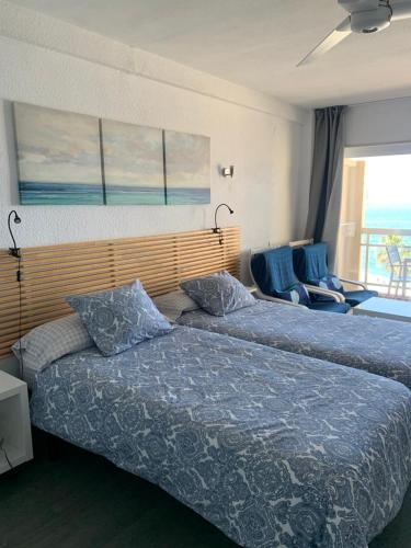 Apartamentos Chinasolymar — 4-Star Luxury Hotel in Almunecar, Spain