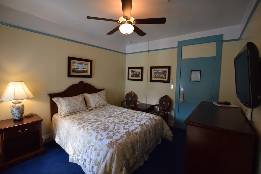 Studio 9 Hotel Catalina - photo 7