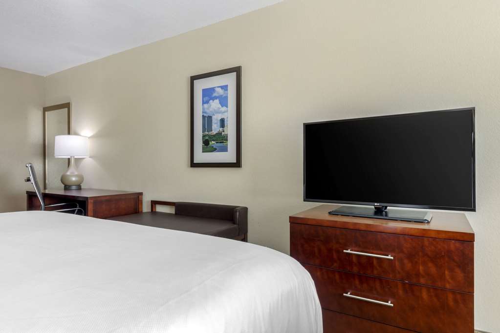 Comfort Suites Benbrook Fort Worth Southwest - photo 23