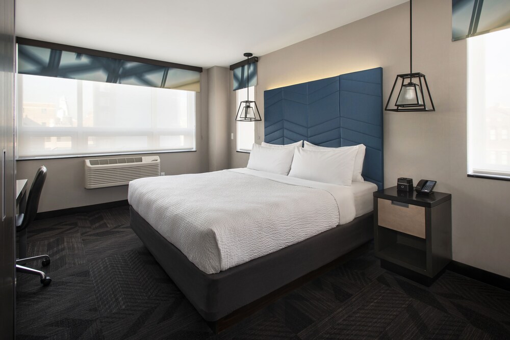 Four Points by Sheraton Manhattan SoHo Village - photo 8