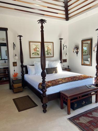 Casa Cava Bed & Breakfast — 4-Star Luxury Hotel in San Pedro, Belize