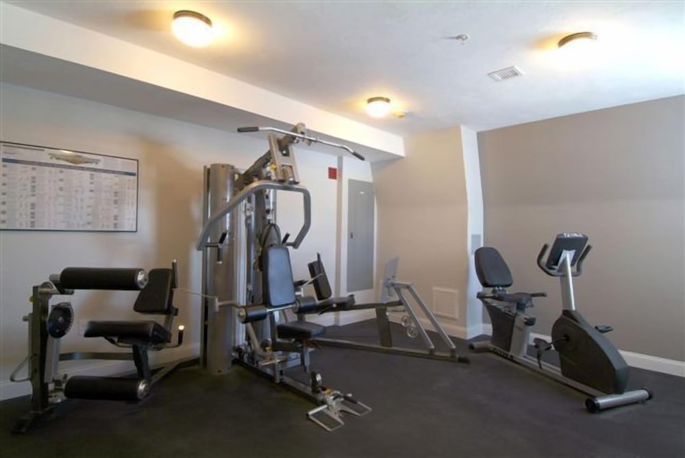 Crescent Suites Hotel - photo 31