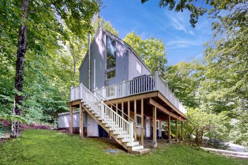 NH Mountain Retreat — hotel in Campton