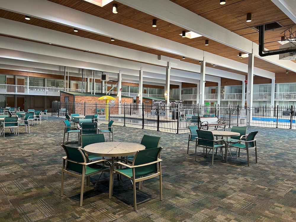 Holiday Inn Spearfish Convention Center by IHG - photo 24