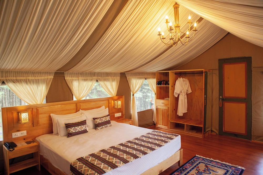 Gangtey Tent Resort in Wangdue Phodrang, Bhutan