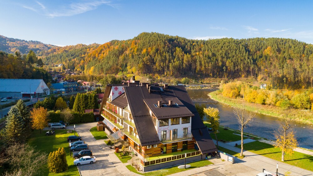 Hotel Piwniczna Spa & Conference in Piwniczna-Zdroj, Poland