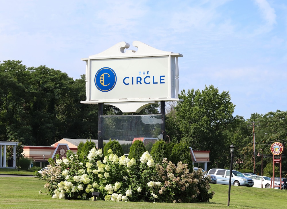 The Circle Hotel Fairfield - photo 47