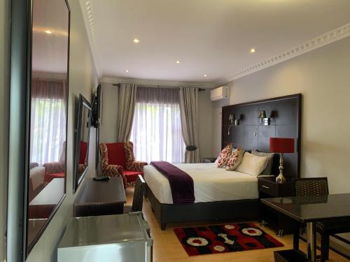 Leighton Court — 4-Star Luxury Hotel in Newcastle, South Africa