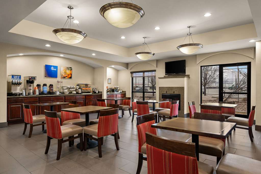 Comfort Inn Ogden near Event Center - photo 39