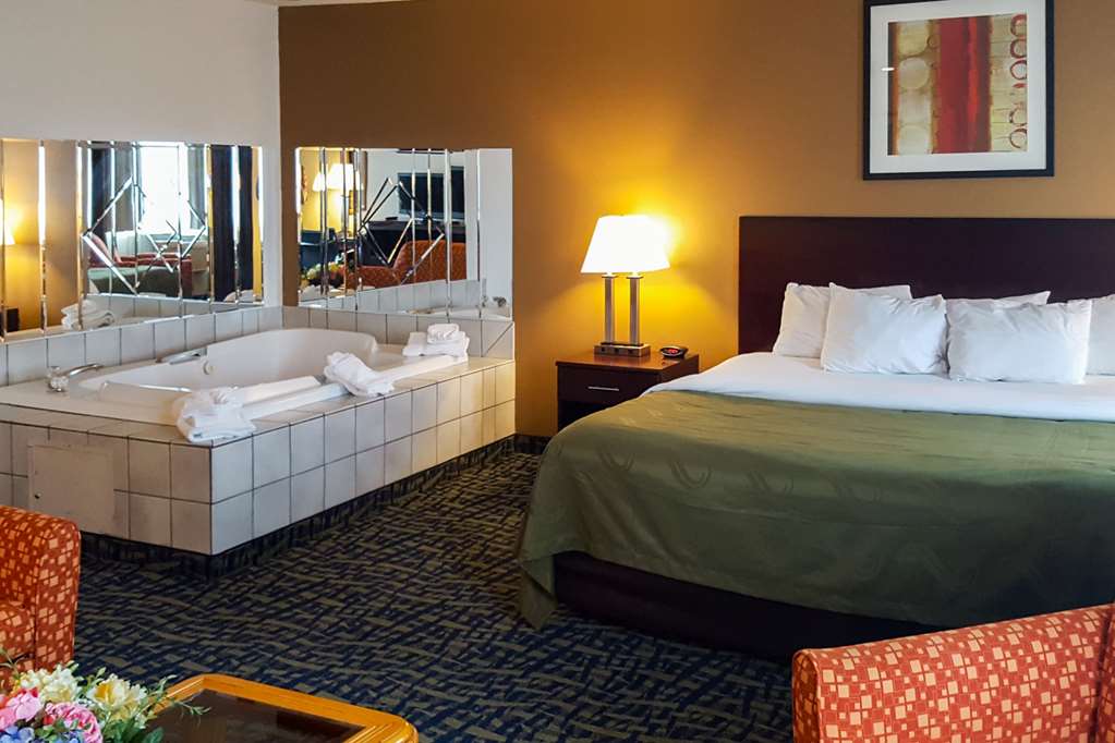 Quality Inn Ozark Springfield South - photo 16