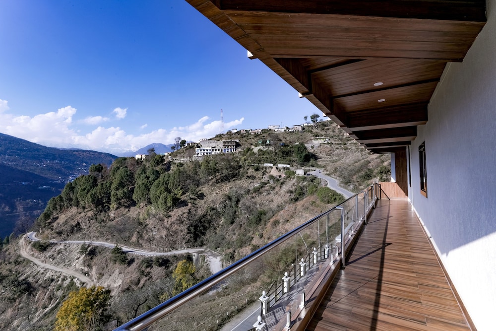 Regenta Resort Madhuganga Ukhimath in Pauri, India