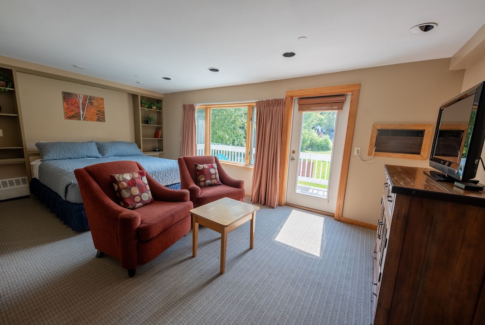 Sugarloaf Inn - photo 9