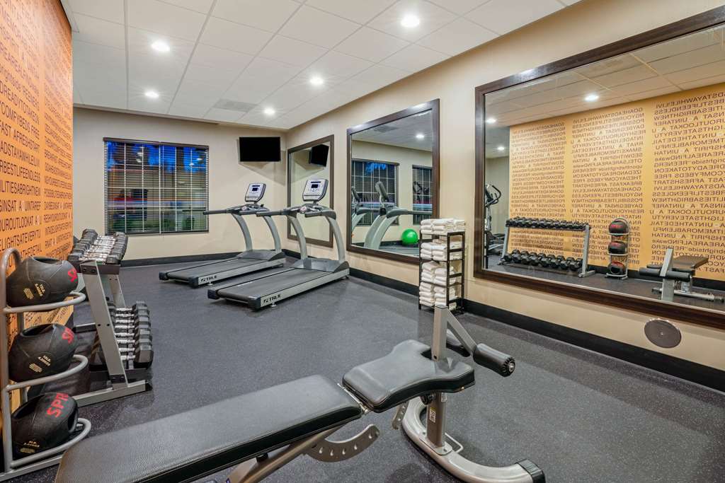 La Quinta Inn & Suites by Wyndham Tumwater Olympia - photo 14