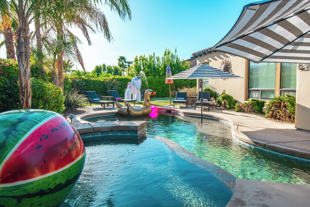 5BR Resort Style Entertainer with Pool Spa BBQ - photo 38