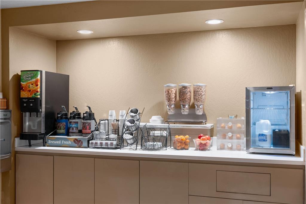 Howard Johnson by Wyndham Modesto Ceres - photo 25