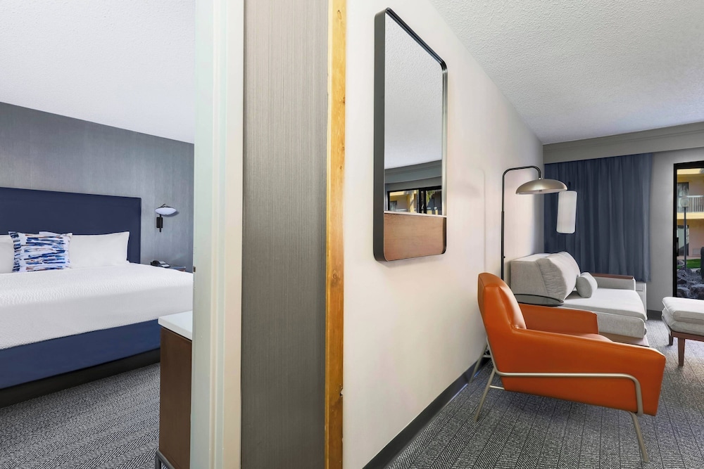Courtyard by Marriott Tucson Airport - photo 14