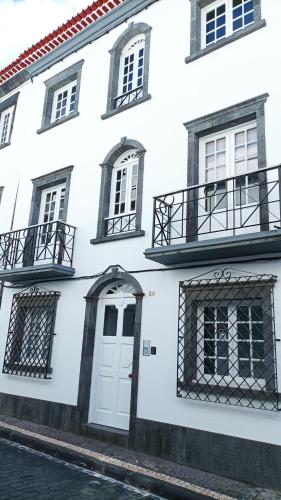 Colégio 86 — 4-Star Luxury Hotel in Ponta Delgada, Portugal