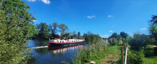 L’Ecluse in Sornay, France