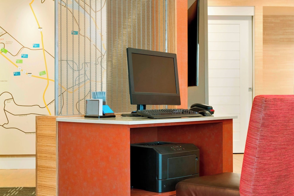 TownePlace Suites Pittsburgh Airport Robinson Township - photo 19