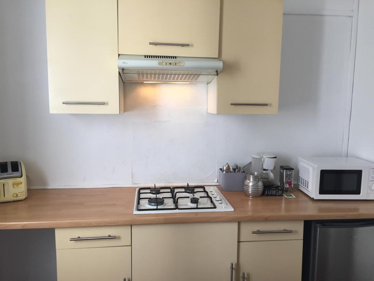 Le Victor Hugo 2 D Et Sa Pizza Offerte in Aurillac, France