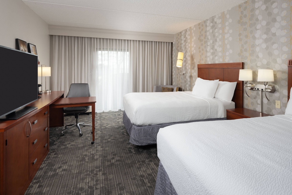 Courtyard by Marriott Chicago Wood Dale - photo 24