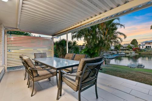 Happiness On Hoya in Bongaree, Australia