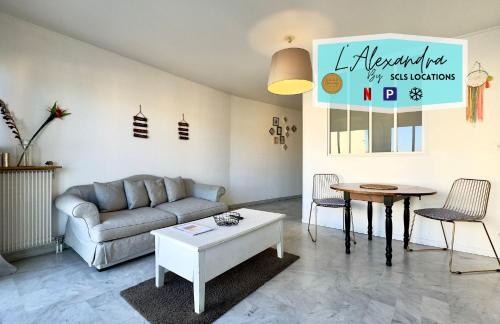 L'Alexandra By SCLS Locations — 4-Star Luxury Hotel in Cannes, France