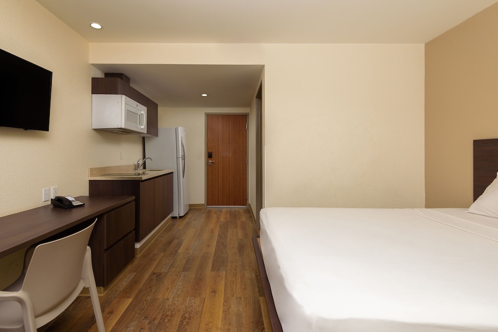 Extended Suites Merida Siglo XXI