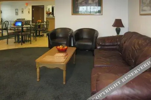 AmeriVu Inn and Suites Stanley - photo 17