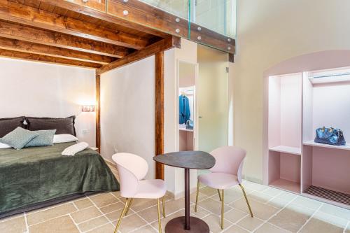 Talassa Dimora di Charme Suite con vasca idromassaggio — 4-Star Luxury Hotel in Taranto, Italy
