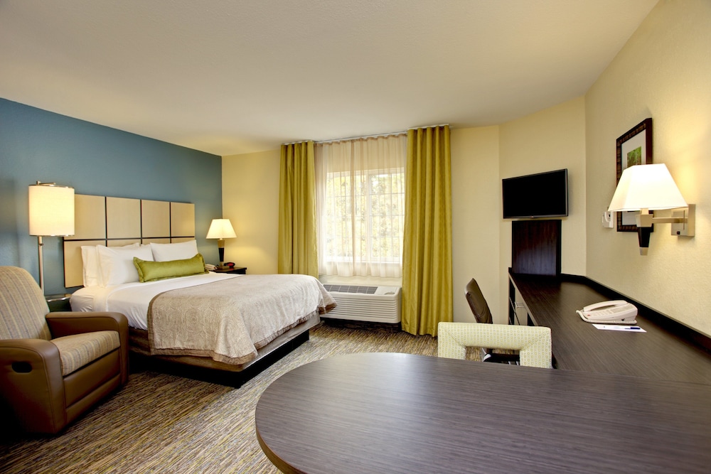 Candlewood Suites Raleigh Crabtree by IHG - photo 7