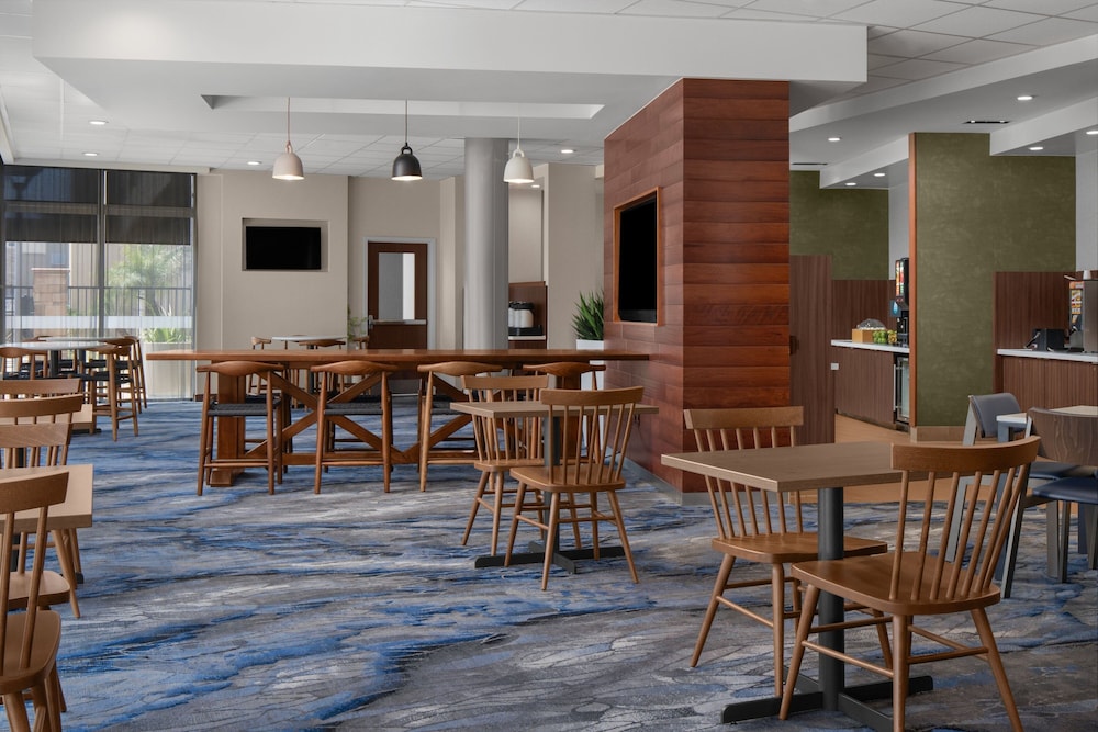 Fairfield Inn & Suites Tustin Orange County - photo 25