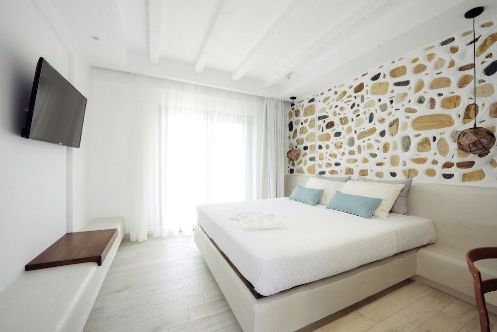 La Pierre in Limenaria, Greece