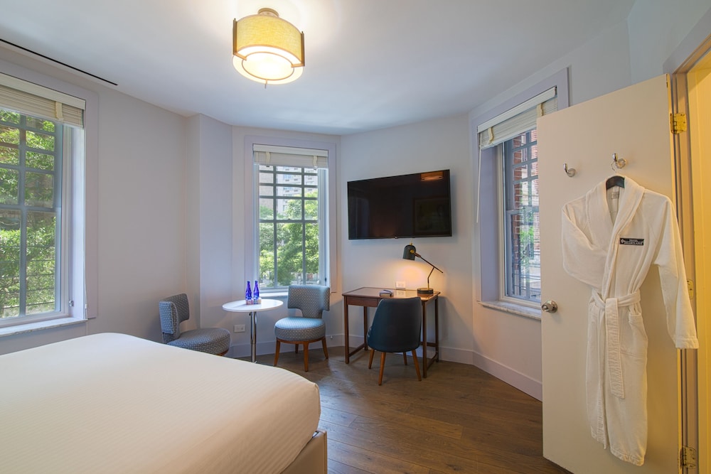 Hotel Belleclaire - photo 19