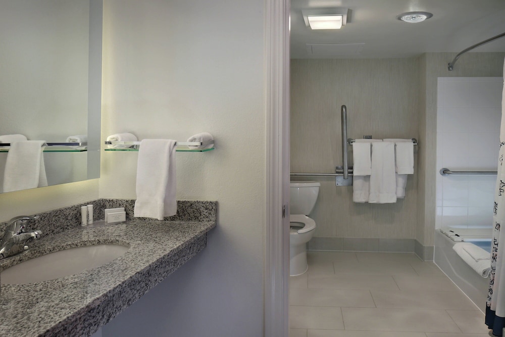 Residence Inn by Marriott Mystic Groton - photo 11