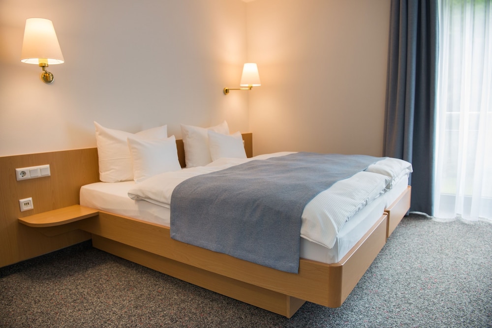 Aktivhotel Inselsberg — Tabarz — photo 3