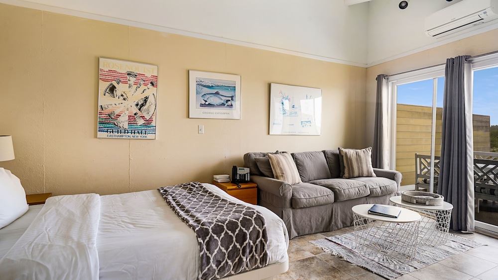 Driftwood Resort - photo 48
