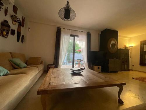 Atuaire Home Sevilla — 4-Star Luxury Hotel in Mairena Del Aljarafe, Spain