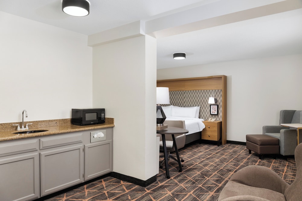 Holiday Inn Redding by IHG - photo 38
