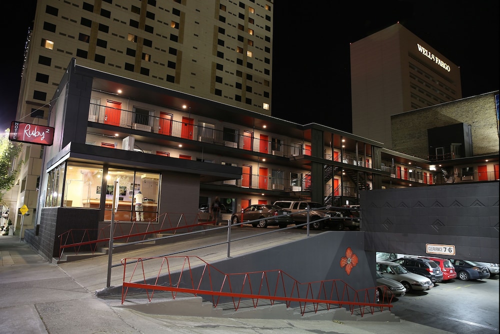 Steam Plant Hotel - photo 2