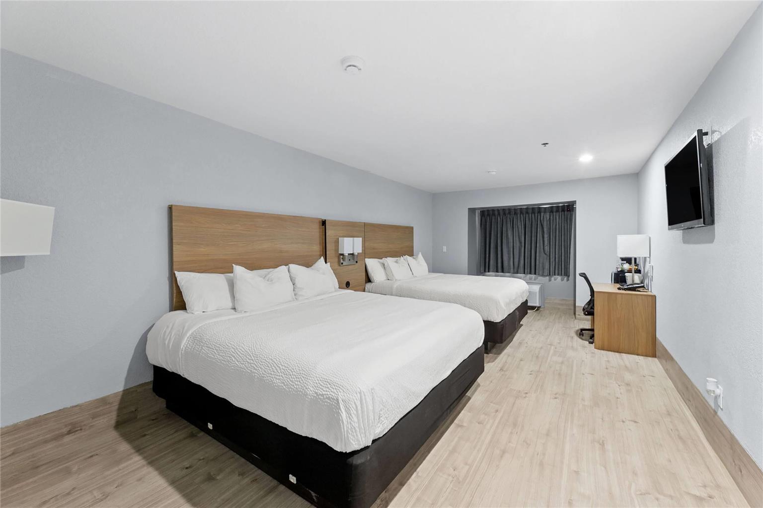 Days Inn by Wyndham San Antonio Downtown - photo 15