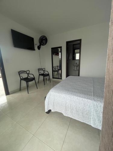 Hospedaje Castillo Real in Roldanillo, Colombia