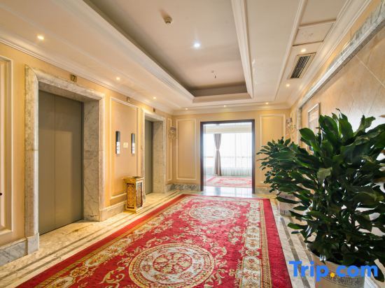 Agate City International Grand Hotel in Guang'an, People's Republic of China