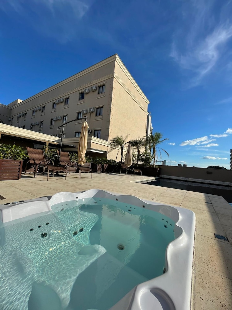 Class Hotel Rio Claro — hotel in Rio Claro