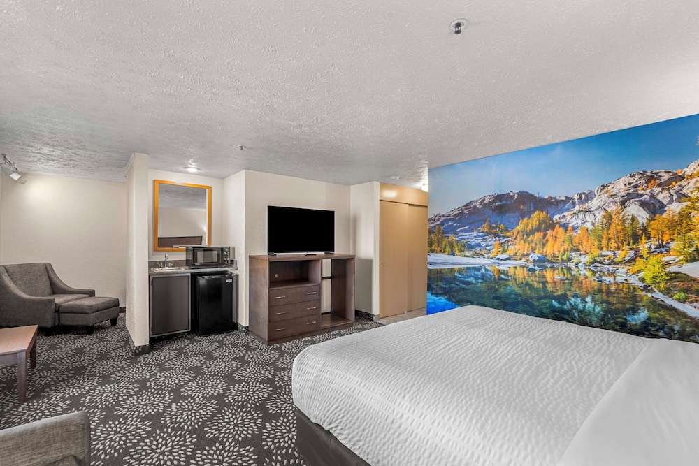 Clarion Pointe Wenatchee WA - photo 7