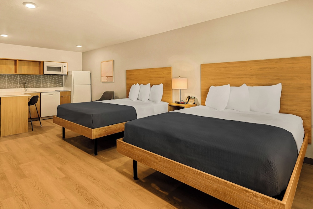 LivAway Suites SLC West Jordan - photo 10