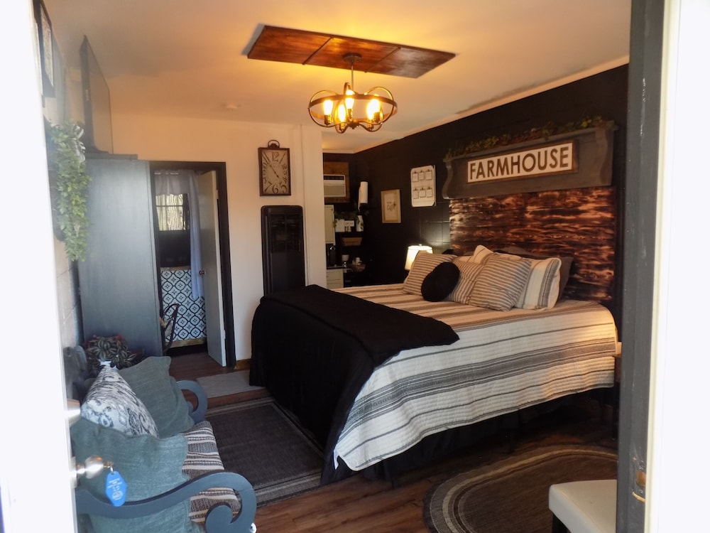 Dighton Inn - photo 23